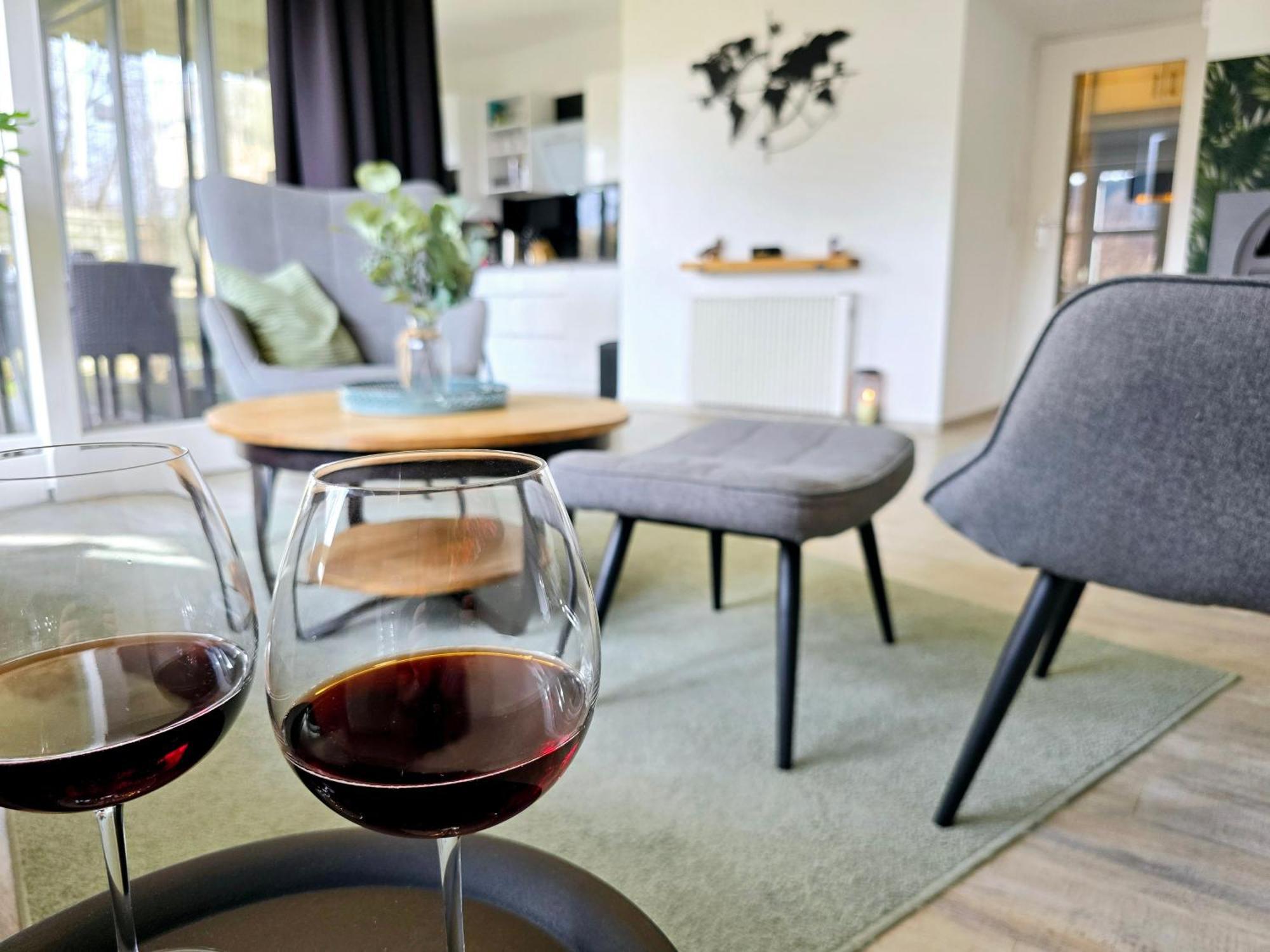 Ferienwohnung Fuchsbau Mit Kamin & Terrasse & Hunde วินเทอร์แบร์ก ภายนอก รูปภาพ