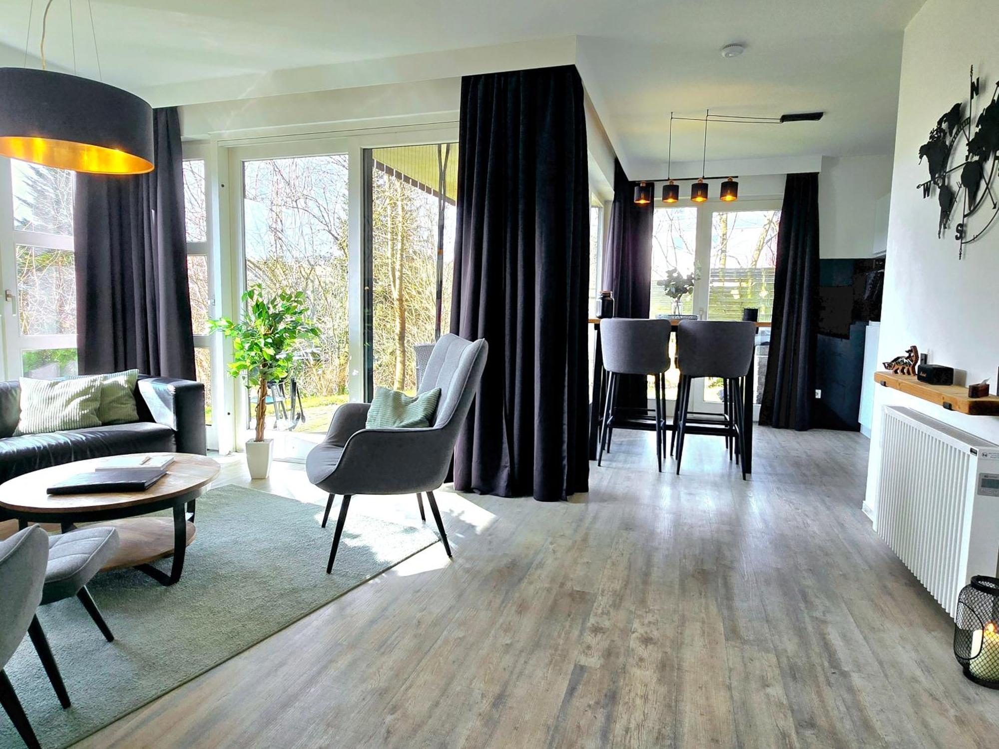 Ferienwohnung Fuchsbau Mit Kamin & Terrasse & Hunde วินเทอร์แบร์ก ภายนอก รูปภาพ